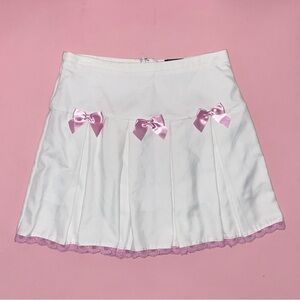 Sweet Society Pink Bow White Pleated Skirt